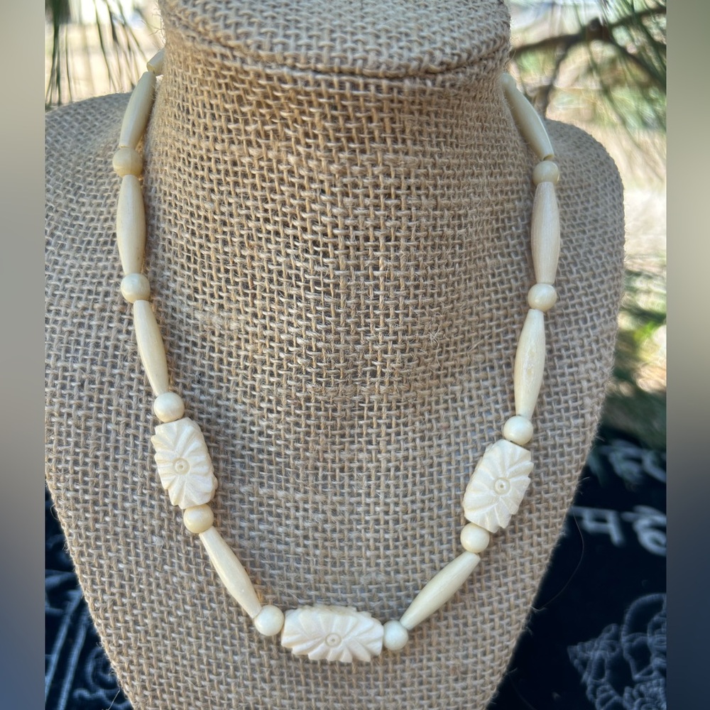 Hand Carved Bone Bead Necklace Vintage